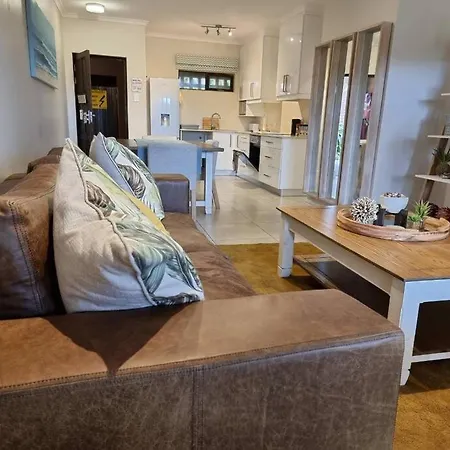 Bondi Beach Villa Margate Exterior photo